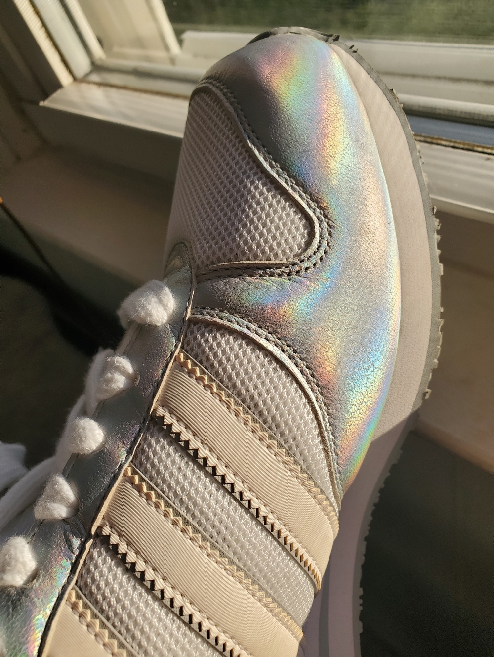 ✨️NEW adidas White Iridescent Sneakers